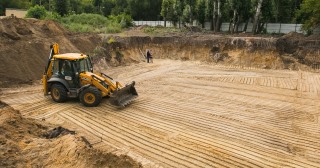 Разработка котлована Заинск, цена от 315 руб./м3.
